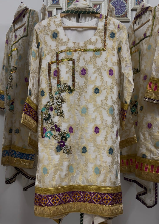 Gold Banarsi 3-Peice suit
